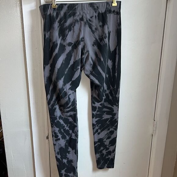NIKE  Leg-A-See FORCE IS FEMALE Black and Grey Tie Dye Leggings-L - Picture 5 of 11